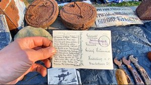 Интересно, о чем писал немецкий солдат с фронта? Открытки на барахолке со Второй Мировой.