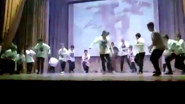 Бреик данц кон