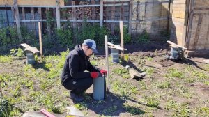 Делаю гильзы под столбчатый фундамент.