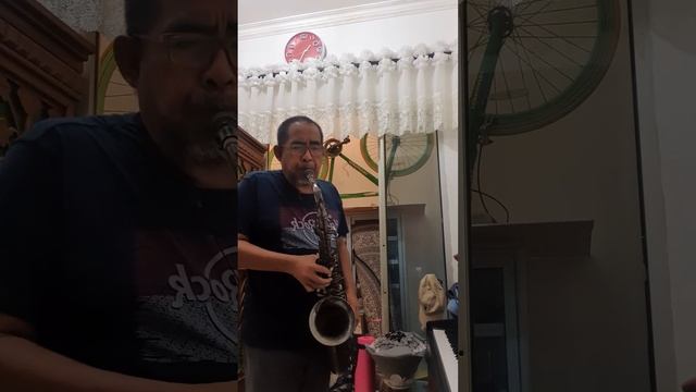 gLorY oF lOve's Peter cEtera ( saX by UB) смотреть онлайн