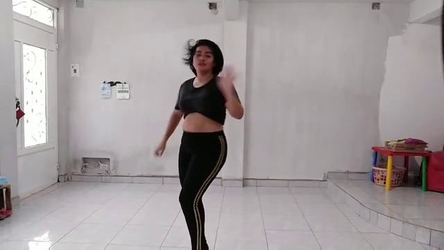 Oh My God-(G)I-DLE. DANCE COVER. GONZA MORA смотреть онлайн