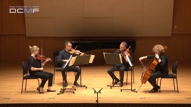 Witold Lutosławski : 현악4중주1964 смотреть онлайн