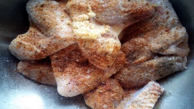 Куриные крылья запеченные в духовке