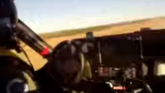 Автомобиль легко превращается в вертолет. Взлет и посадка