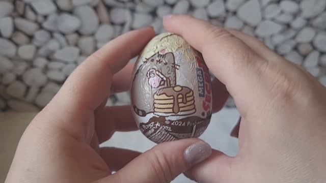 Новинка. Распаковка шоколадных яиц Pusheen the Cat.
