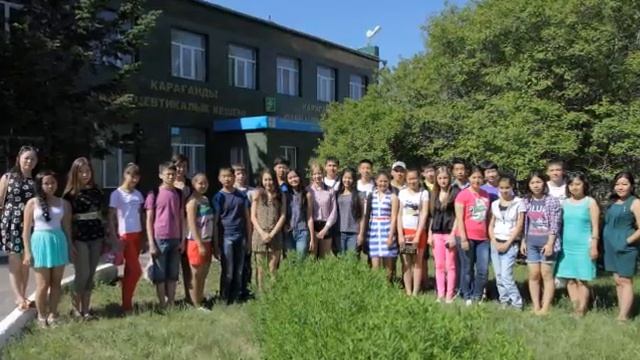 HOLIDAYS in SUMMER 2013 смотреть онлайн