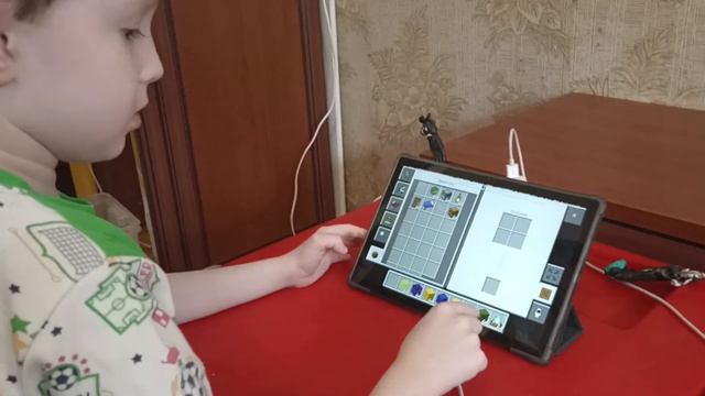 Самая странная в мире кошка в загоне. Будет в следующем видео. смотреть онлайн