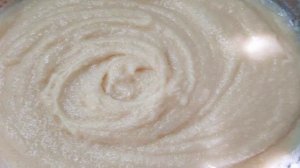 Шарлотка со смородиной в мультиварке