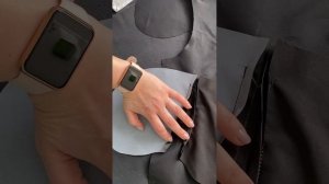 Карман с листочкой на куртке