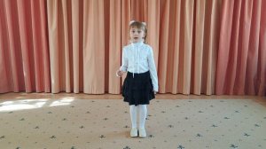 В. Туров
"В кинотеатре"