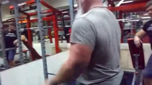 Хапаев Олег. Бицепс... смотреть онлайн