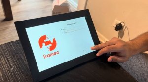 FRAMEO: How to set up Frameo Digital WiFi Photo Frame. Simple steps