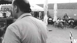 Девочка супер танцует)