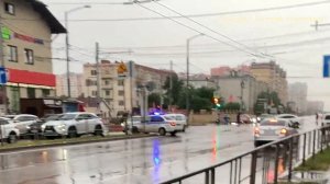 Police responding compilation with siren wail, yelp, manual, air horn