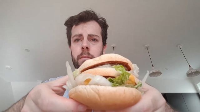 Hungry Jack's Baconator Bacon Deluxe and Big Jack Review смотреть онлайн
