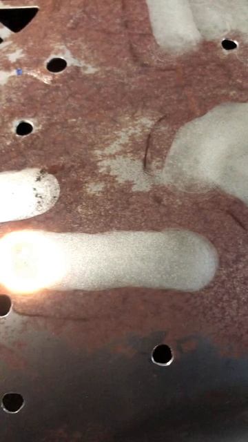 Лазерная очистка стали от ржавчины смотреть онлайн