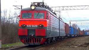 Встреча электровозов ВЛ10У-114 и ВЛ11-612 с грузовыми поездами, станция Авсюнино