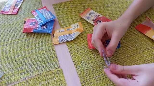 Сегодня у нас распаковка фигурок и брелоков из Магнита☺