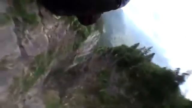 Экстрим! Вингсьют! Очень красивый клип под классную музыку Полет, облака, бешеная скорость! смотреть онлайн