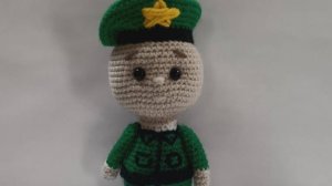 Солдатик крючком