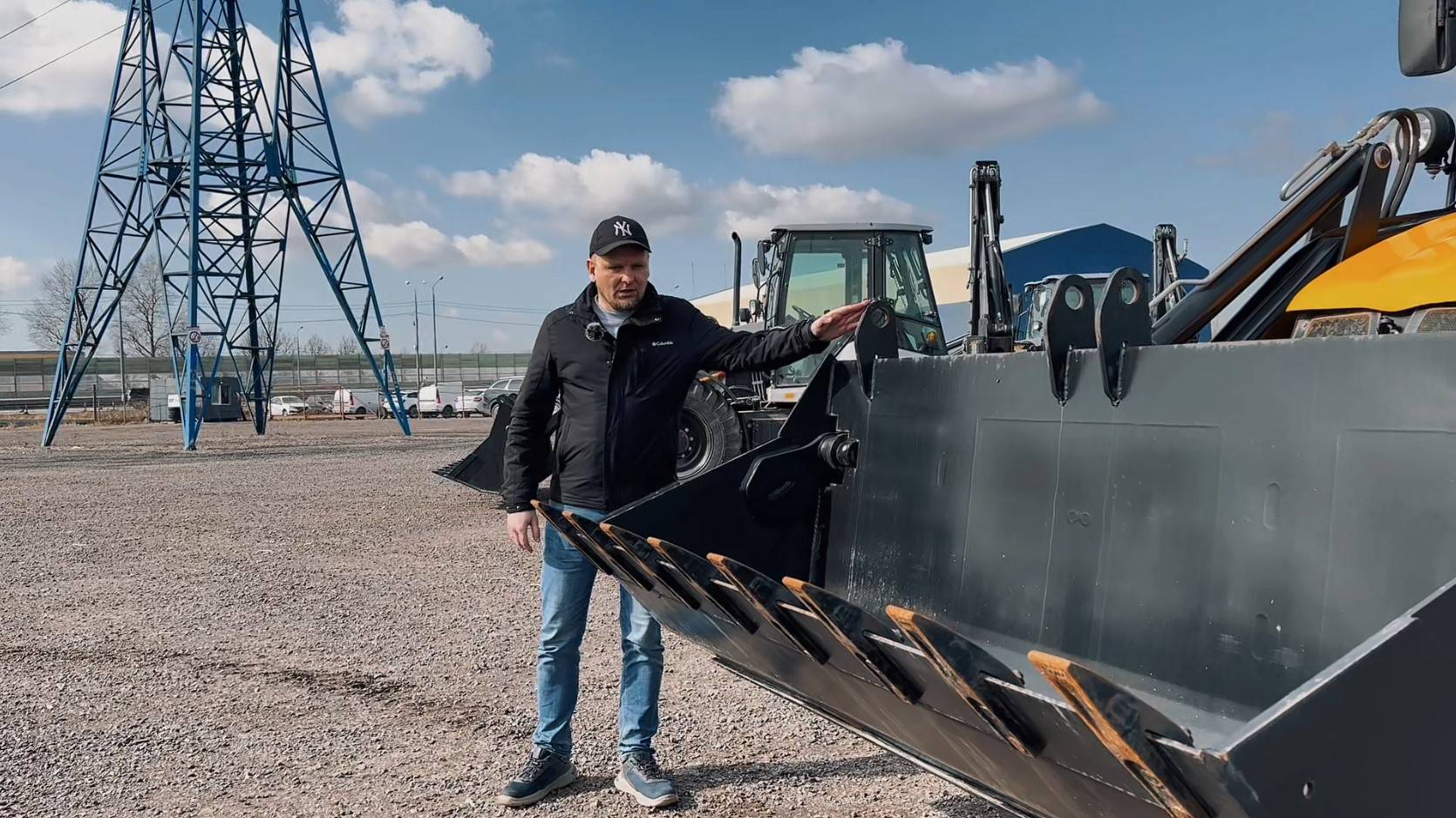 Экскаватор-погрузчик Cukurova 880S