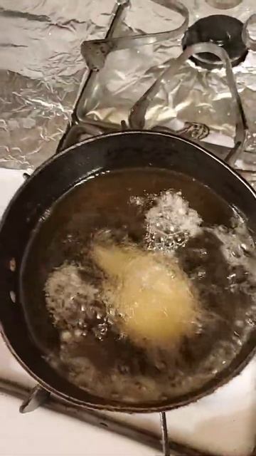 Frying Shrimp Breaded wRitz Crackers