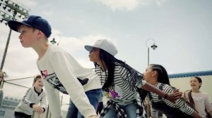 Реклама H&M - Одежда для школы 2016