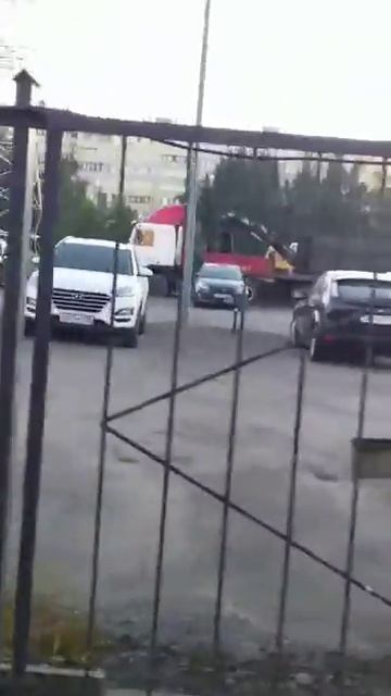 МАЗ грузовик#трактор #тракторы #мтз#мтз82#мтз320 #беларус #маз #грузовики #т40 #т40ам #кировец#кама смотреть онлайн