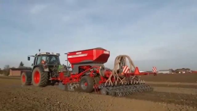 UNIA Fenix 3000/6 - пневматический посевной комплекс