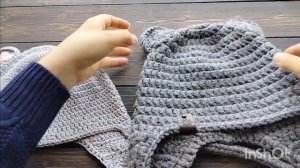 Шапка с ушкам крючком  краткий обзор