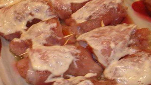 Индюшиные рулетики с фруктовой начинкой