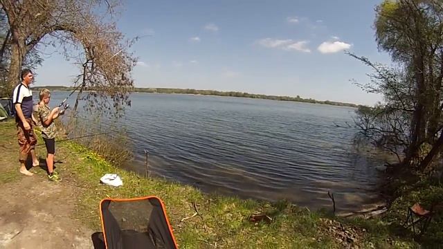 Ночевка с рыбалкой на Печенежском водохранилище смотреть онлайн