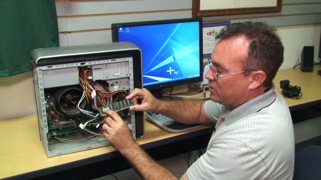 Computer Hardware Basics : How to Find Out Which RAM a Computer Needs