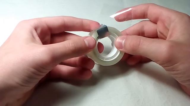 DIY отрывалка скотча и выдавливатель зубной пасты смотреть онлайн