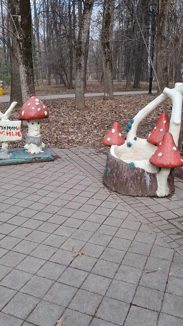 Злые МУХОМОРЫ😄