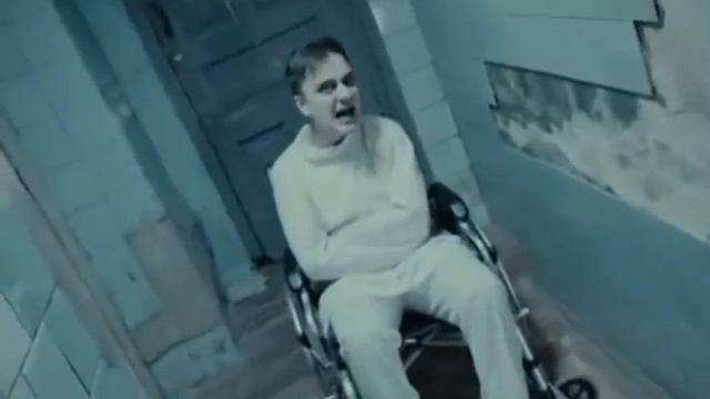 Никита Козырев - Я СЛЫШУ ГОЛОСА смотреть онлайн