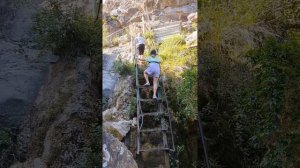 Тур экскурсия на Арпатские водопады в Крыму - JeepTrip