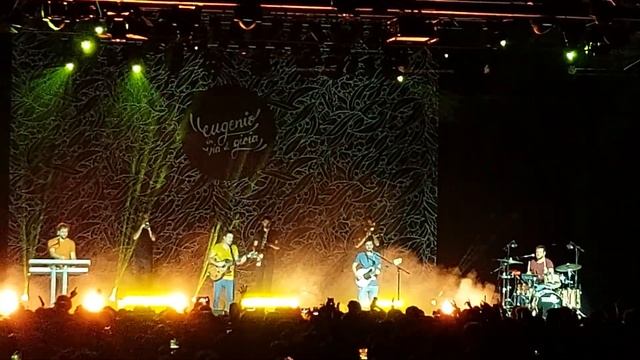 Eugenio in Via di Gioia - Camera mia смотреть онлайн