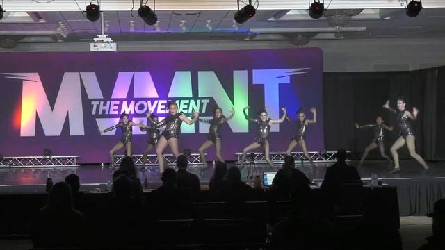"Ballroom Blitz" D2 Performing Company смотреть онлайн