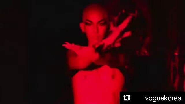 Vogue Korea Zeze with Ari _ Waacking смотреть онлайн