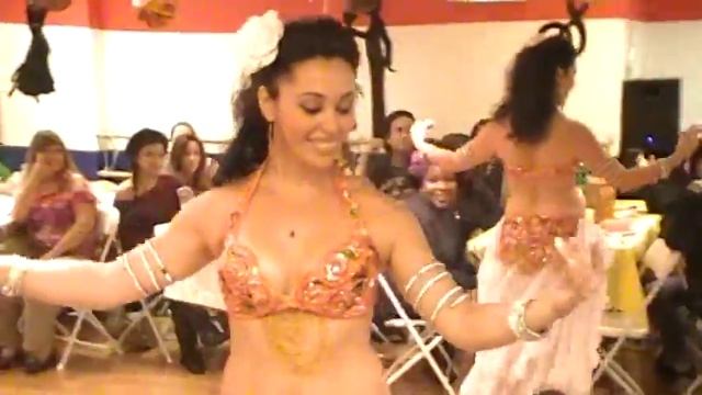 Krystal Middle Eastern Dancer August 2012.MOD смотреть онлайн
