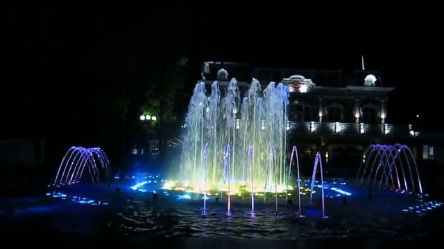 Светомузыкальный фонтан "Аврора". Краснодар