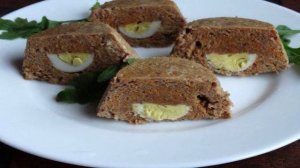 Печеночные кексы с овощами и перепелиными яйцами