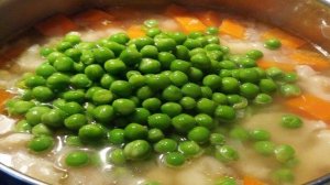 Суп-пюре из цветной капусты и горошка