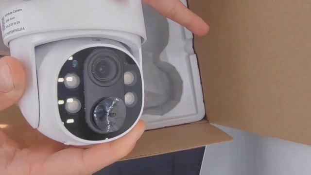 Camera de Supraveghere Video REVOSE™ 5MP 2560x1920,Aplicatie Dedicata, PTZ,WIFI,Lan,Incarcare Solar