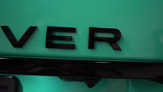 Surprising Angela Simmons with her custom Tiffany blue wrap on her Range Rover | No Limit Auto Body смотреть онлайн