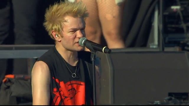 Sum 41 17-06-2017 iDays Full Show (Official video) Monza, Italia [HD 720p] смотреть онлайн