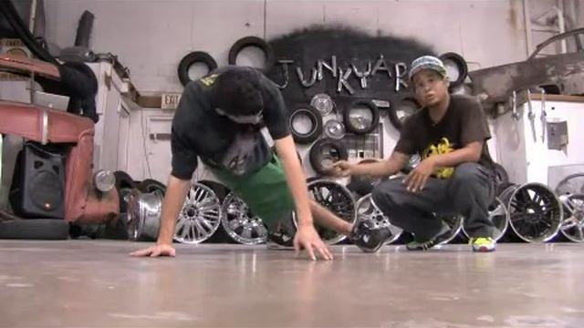 Easy Breakdancing Moves: Six-Step смотреть онлайн