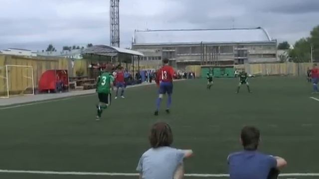 Старты юных футболистов