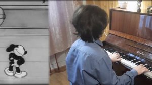 "Микки Маус", М.Шмитц. Исполняет Макар Гайдук